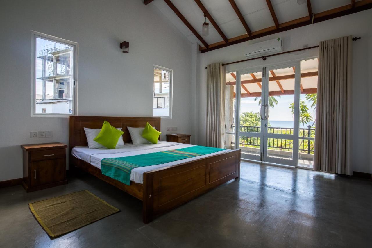 Blue Sands Beach Resort Passikudah Exterior photo